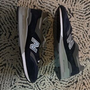 New Balance Men's Dark Blue and Gray Sneakers